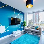 Lux Livin\' Apartments - Luxury 5 Bed Apartment Manchester City Centre